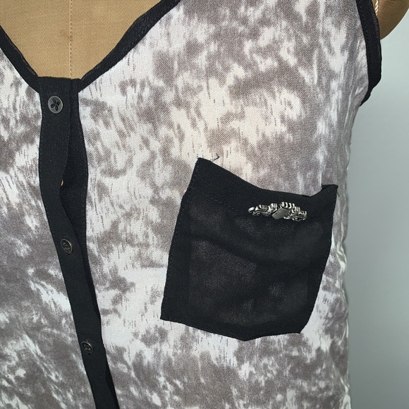 Oh My Julian Tank Top Womens Size S Sleeveless Button Down Black Gray Sheer NWT - Picture 2 of 11